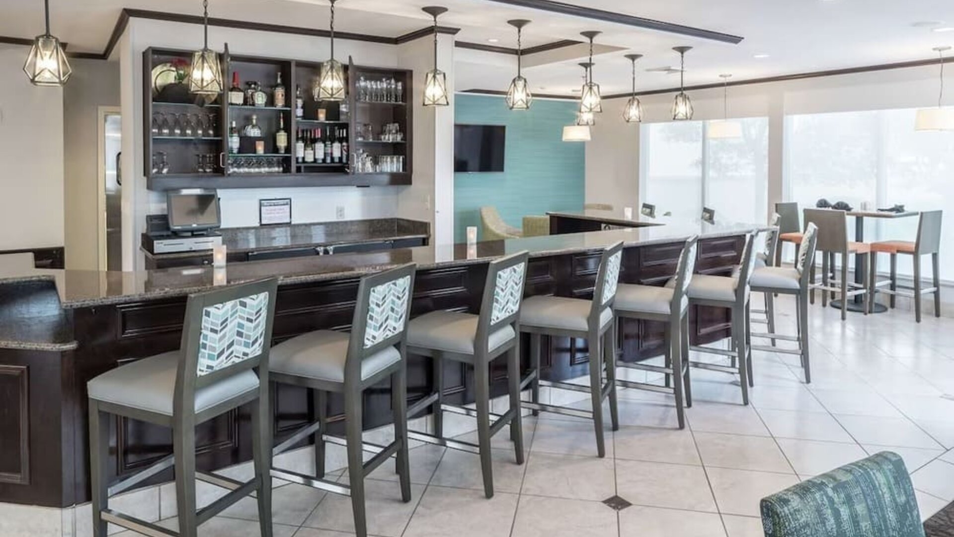 On-site bar at Hilton Garden Inn Dothan.