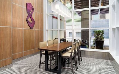 Lobby workpsace at Hampton Inn Manhattan/Times Square Central.