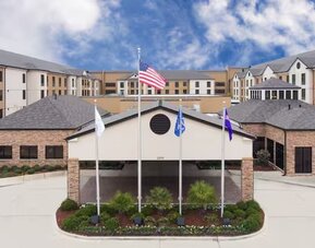 Exterior view of Hilton Garden Inn Shreveport Bossier City.