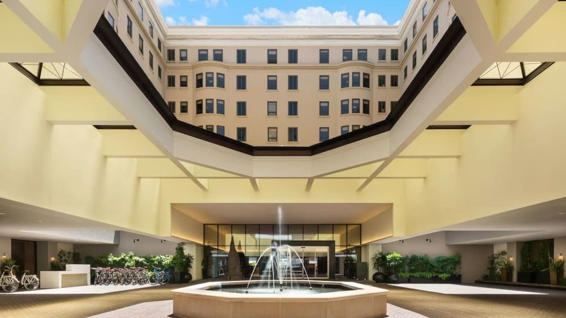 Hotel patio at Stanford Court San Francisco.