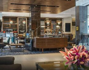 Lounge area and workspace at The Chicago Hotel Collection - Magnificent Mile.