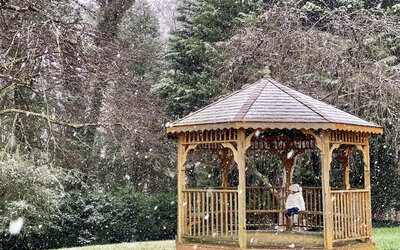 Courtyard at SKYLARANNA Resort & Spa.