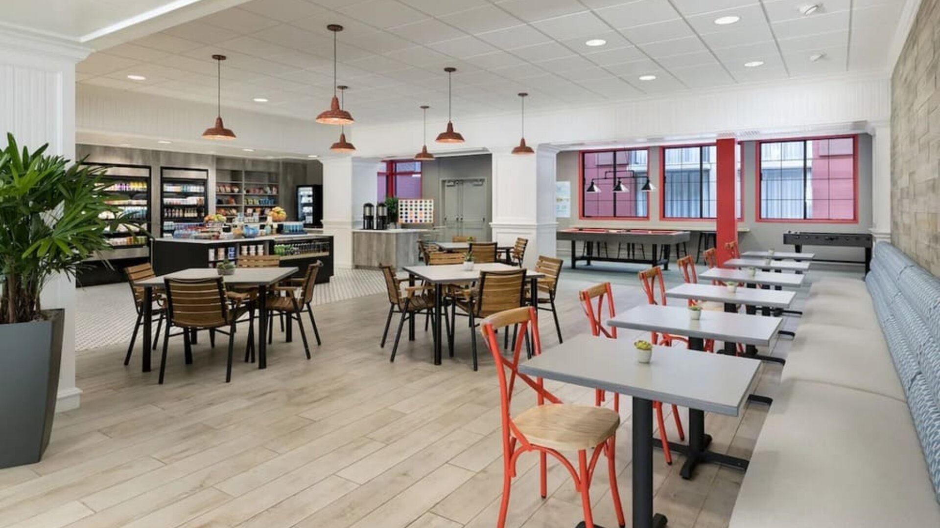 Dining area at Hotel Caza.