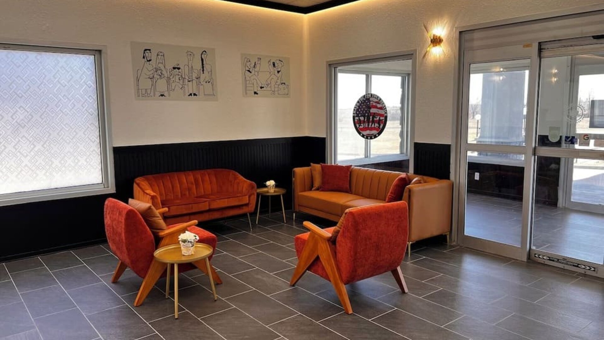 Lobby seating at The Irish Inn Boutique Hotel.