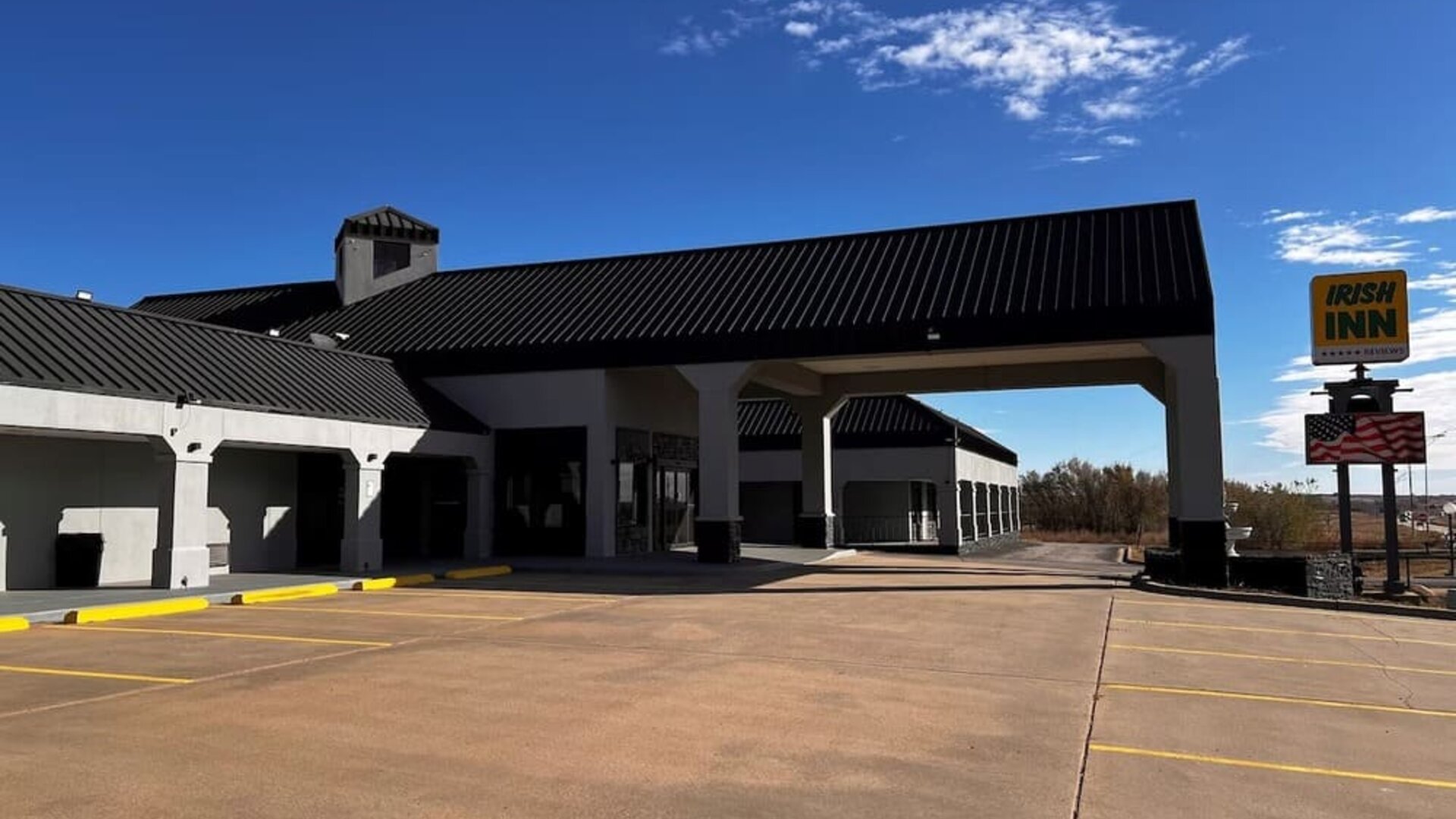 Parking available at The Irish Inn Boutique Hotel.