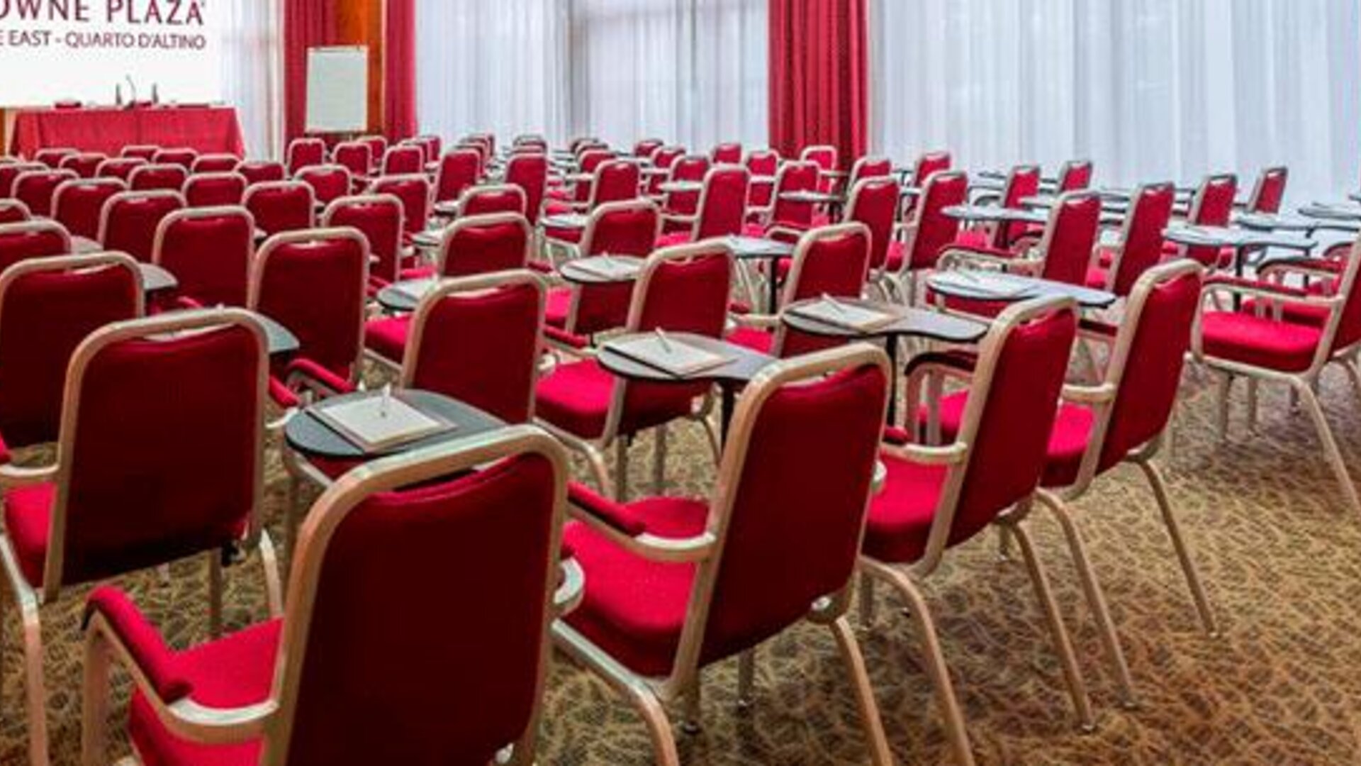 Crowne Plaza Venice East