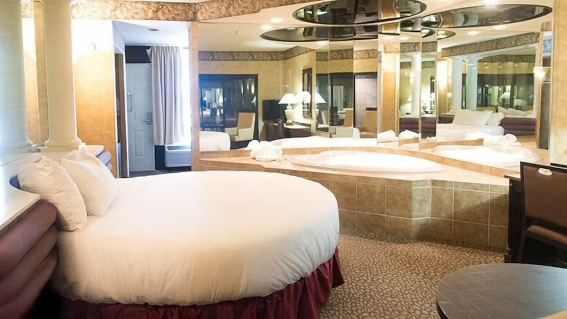 Day use room at Paradise Stream Resort.