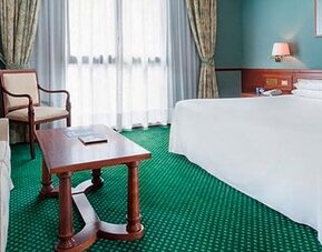 Leonardo Hotel Milan City Center