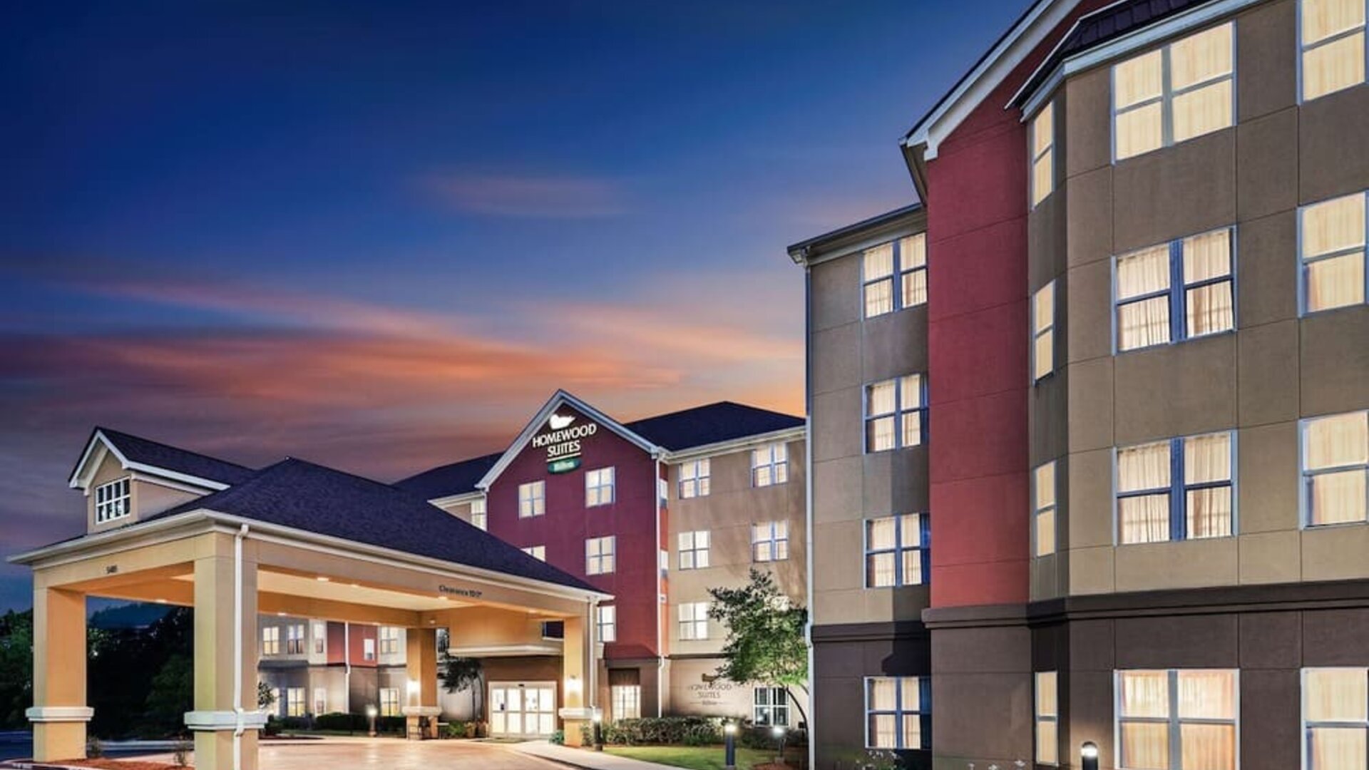 Hotel exterior at Homewood Suites By Hilton Shreveport.
