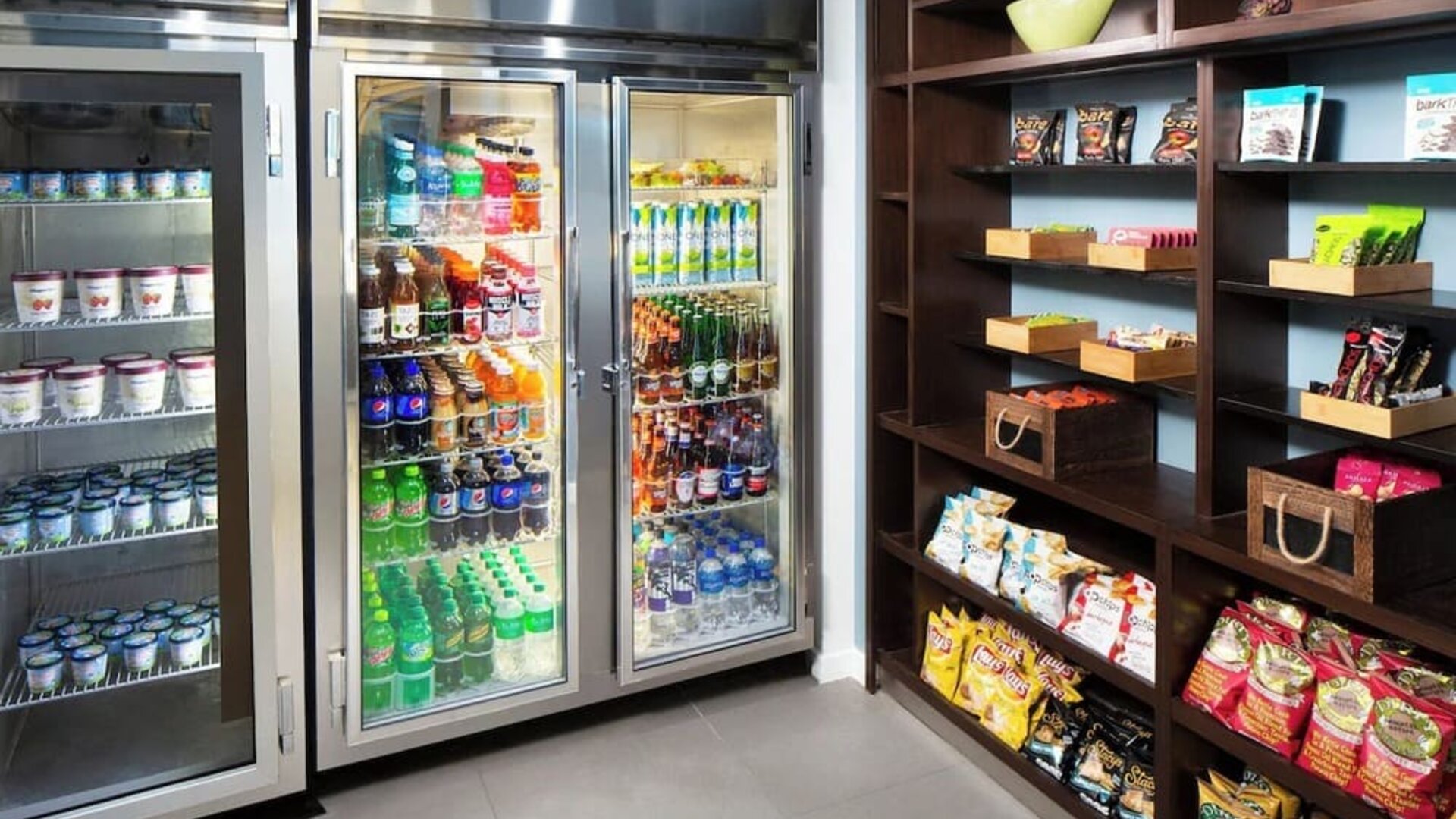 Convenience store at Element Miami International Airport.