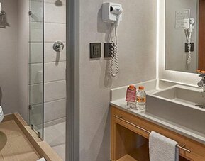 City Express Suites By Marriott Querétaro