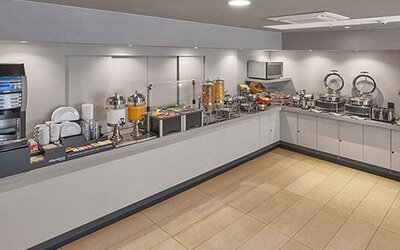 City Express Suites By Marriott Querétaro