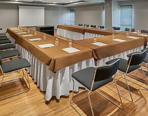 City Express Suites By Marriott Querétaro