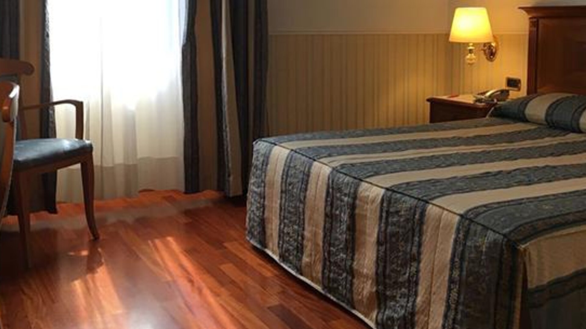 Andreola Central Hotel