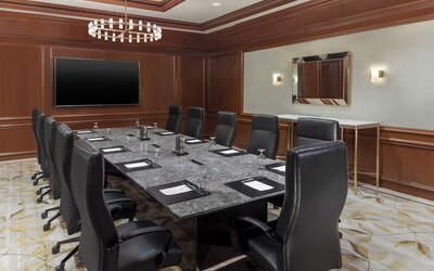 Professional meeting room at The Westin Philadelphia.