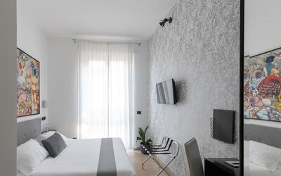 Day use room at Aiello Rooms.
