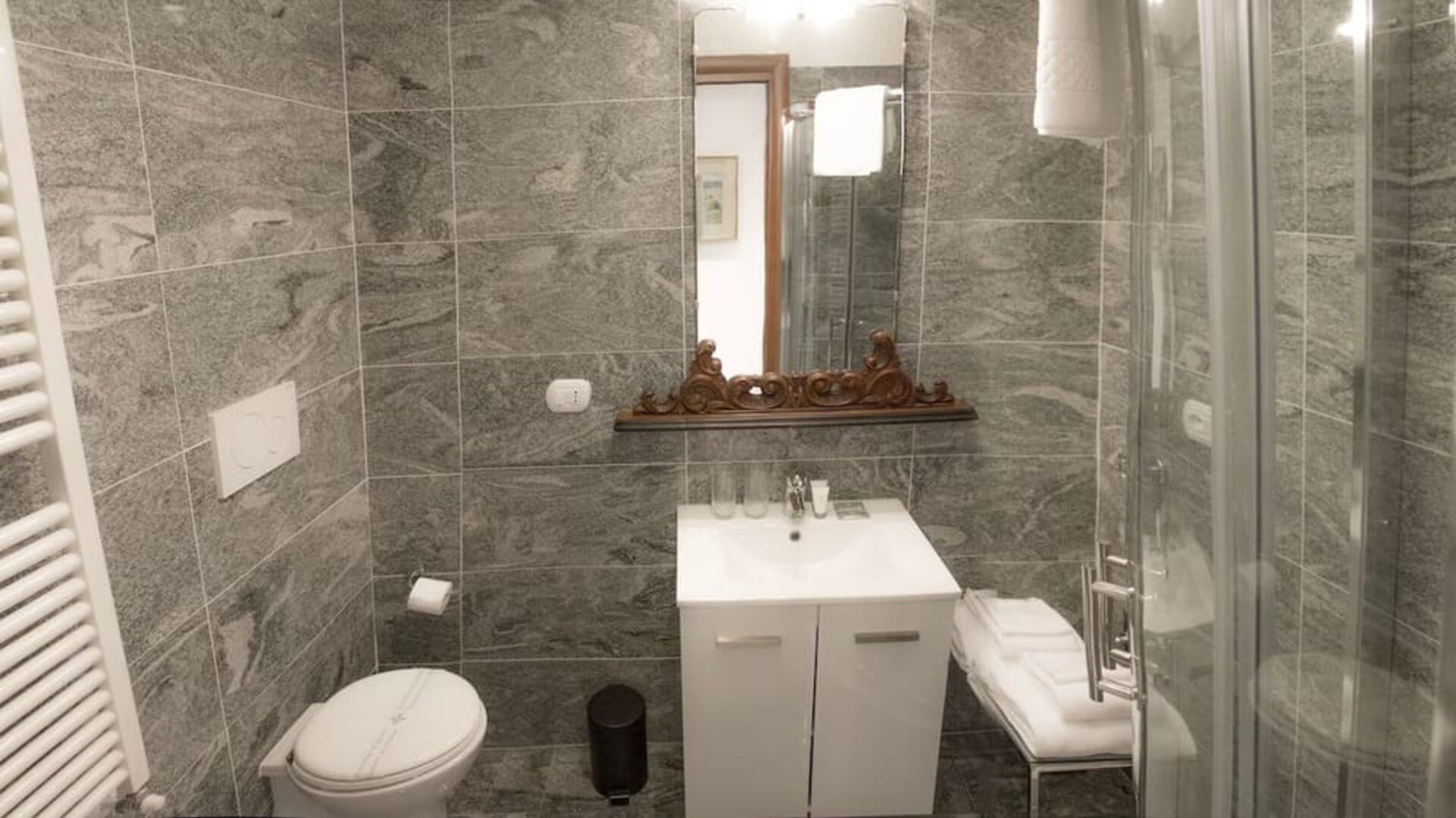 Day use room at Aiello Suites Executive.