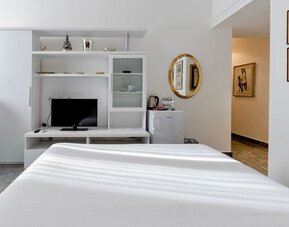 Day use room at Aiello Suites Executive.