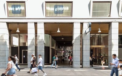 City landmark at AH - Duomo Essence.