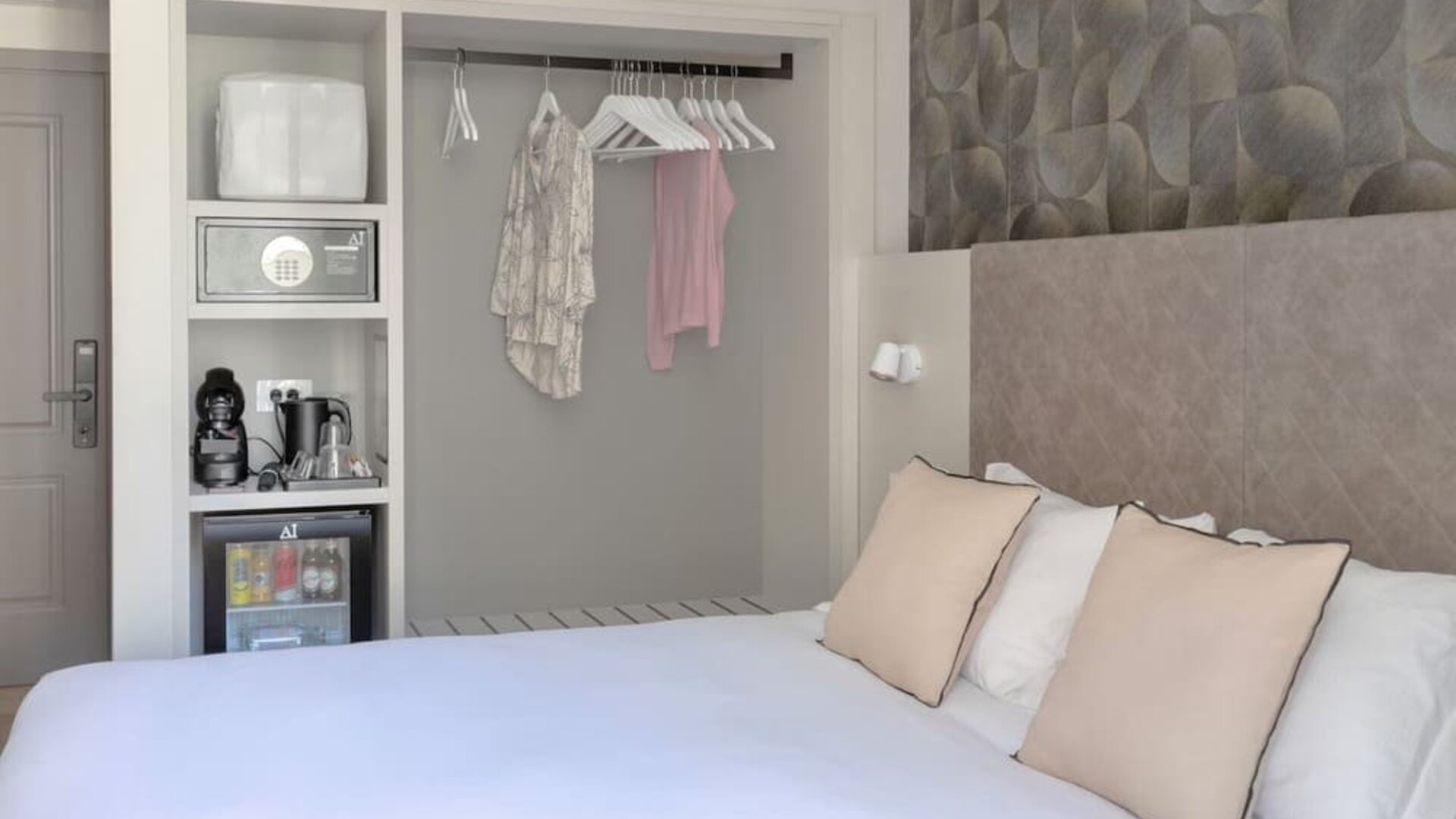 Day use room at AH Duomo Signature.