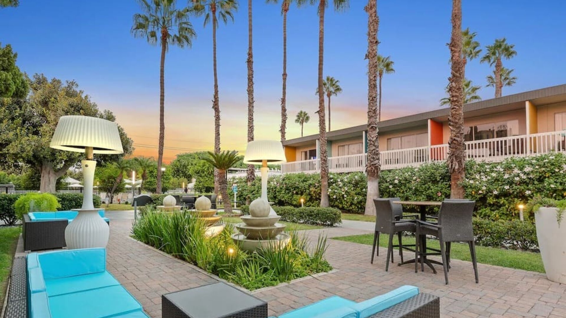 Courtyard perfect for coworking at The Anaheim Hotel.