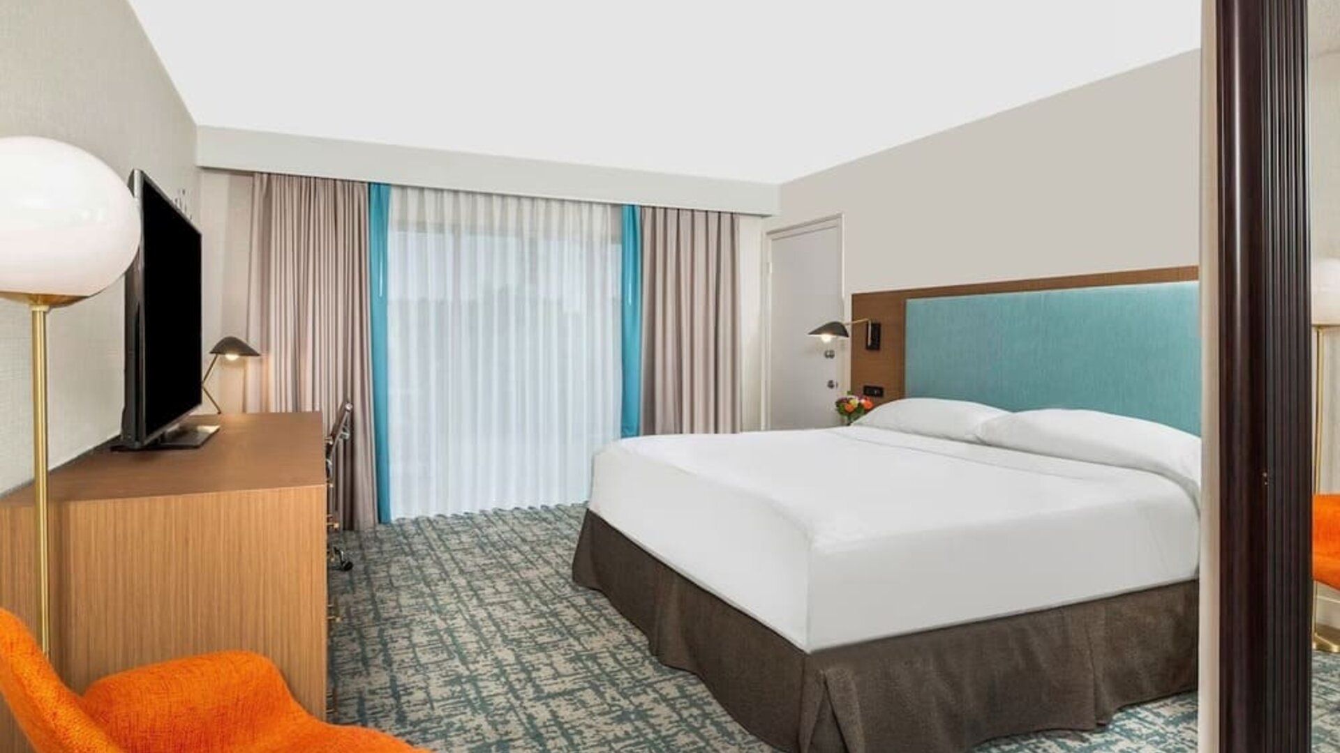 Day use room with work desk at The Anaheim Hotel.