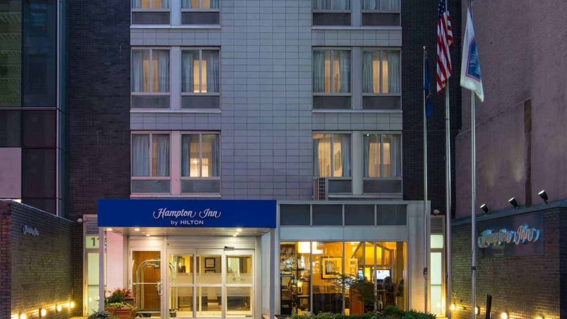 Exterior view of Hampton Inn Manhattan - Madison Square Garden.