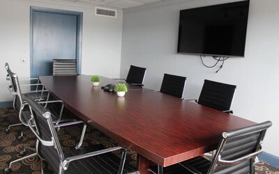 Professional meeting room at Regency Miami Airport By Sonesta.