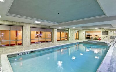 Indoor pool at Hampton Inn And Suites Guelph.