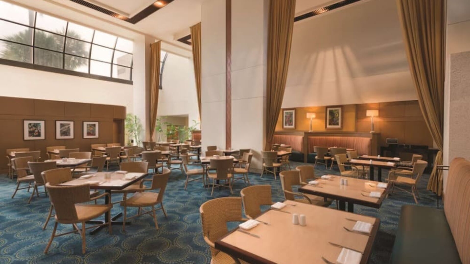 On-site hotel restaurant at Hilton Miami Airport Blue Lagoon.