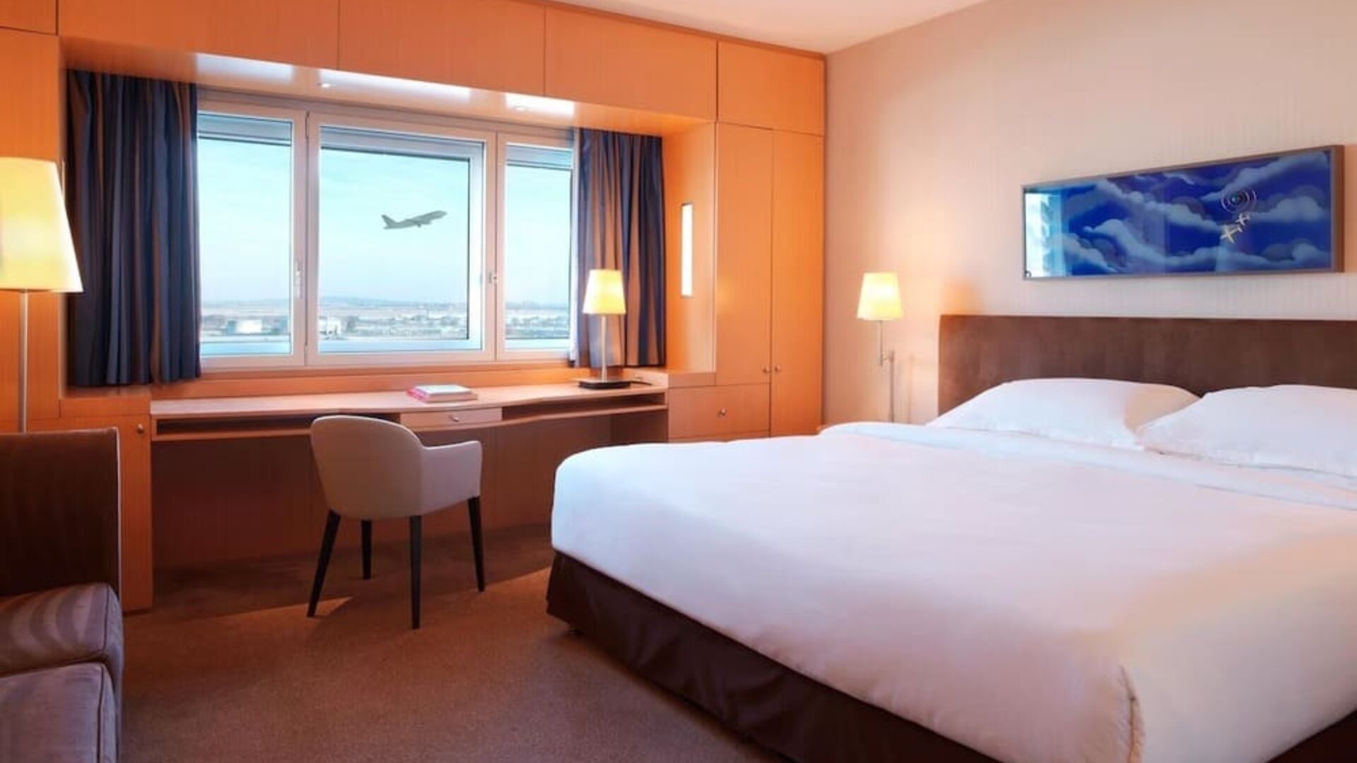 Day use room at Sheraton Paris Charles De Gaulle Airport Hotel.