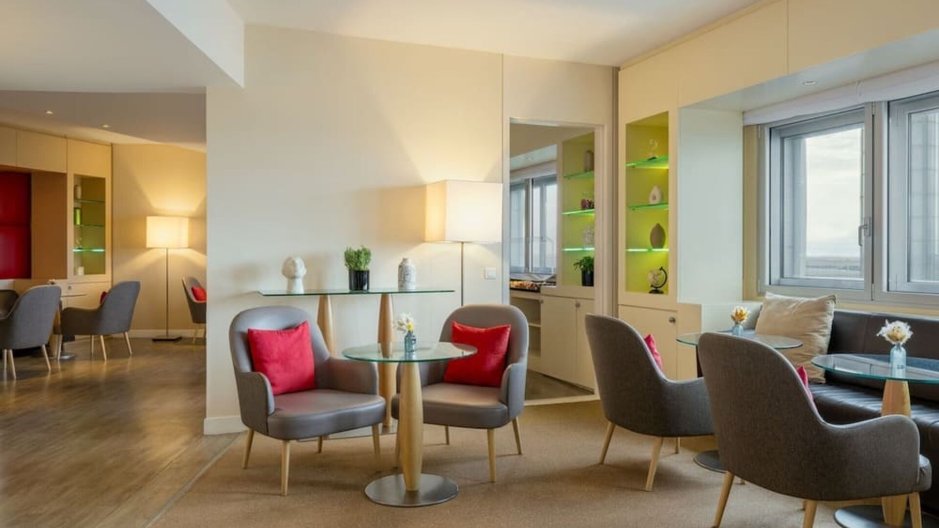 Lobby seating at Sheraton Paris Charles De Gaulle Airport Hotel.