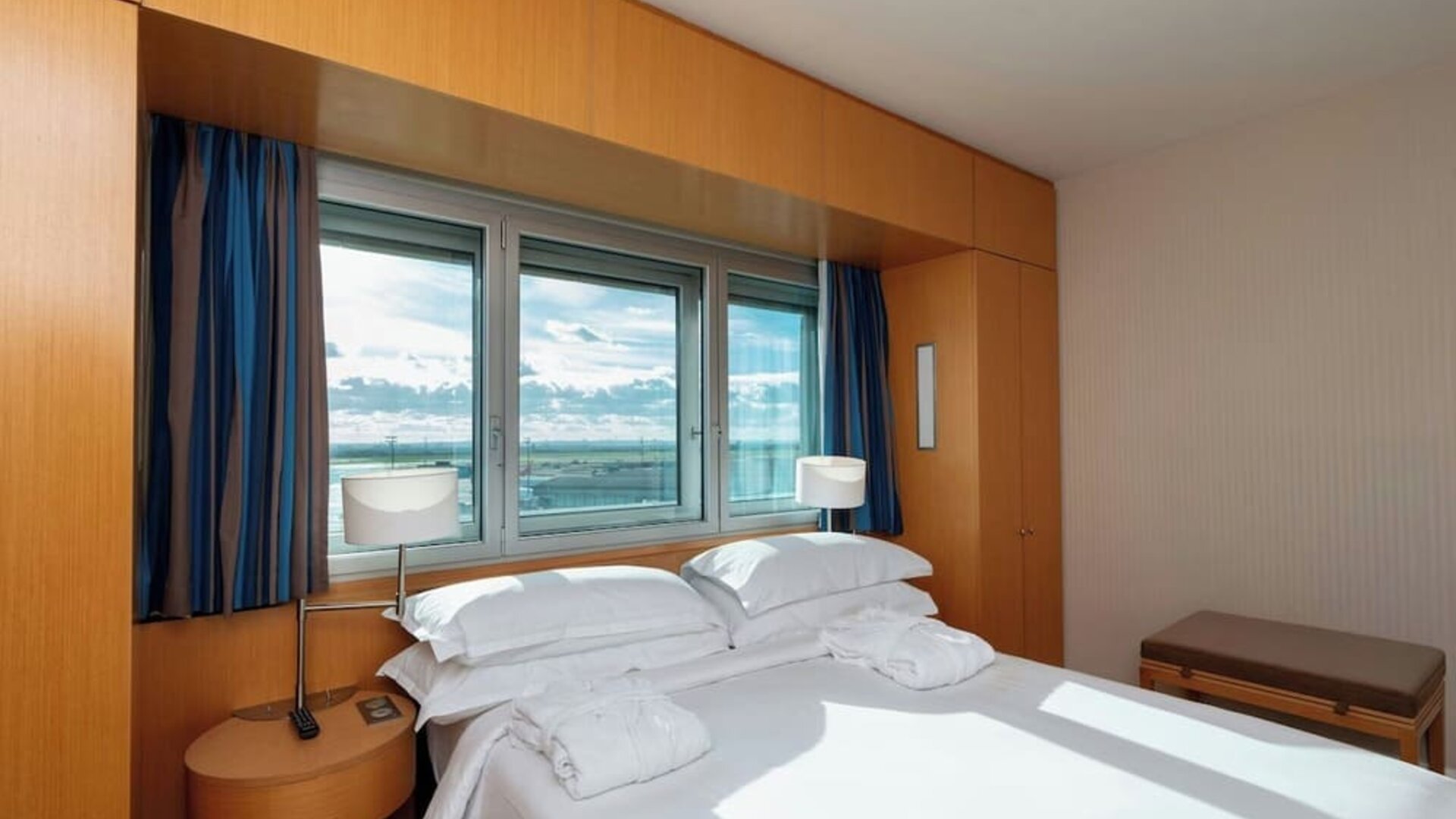 Day use room at Sheraton Paris Charles De Gaulle Airport Hotel.