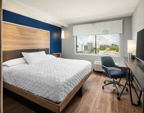 Day use room at Tru By Hilton Ft. Lauderdale Airport.