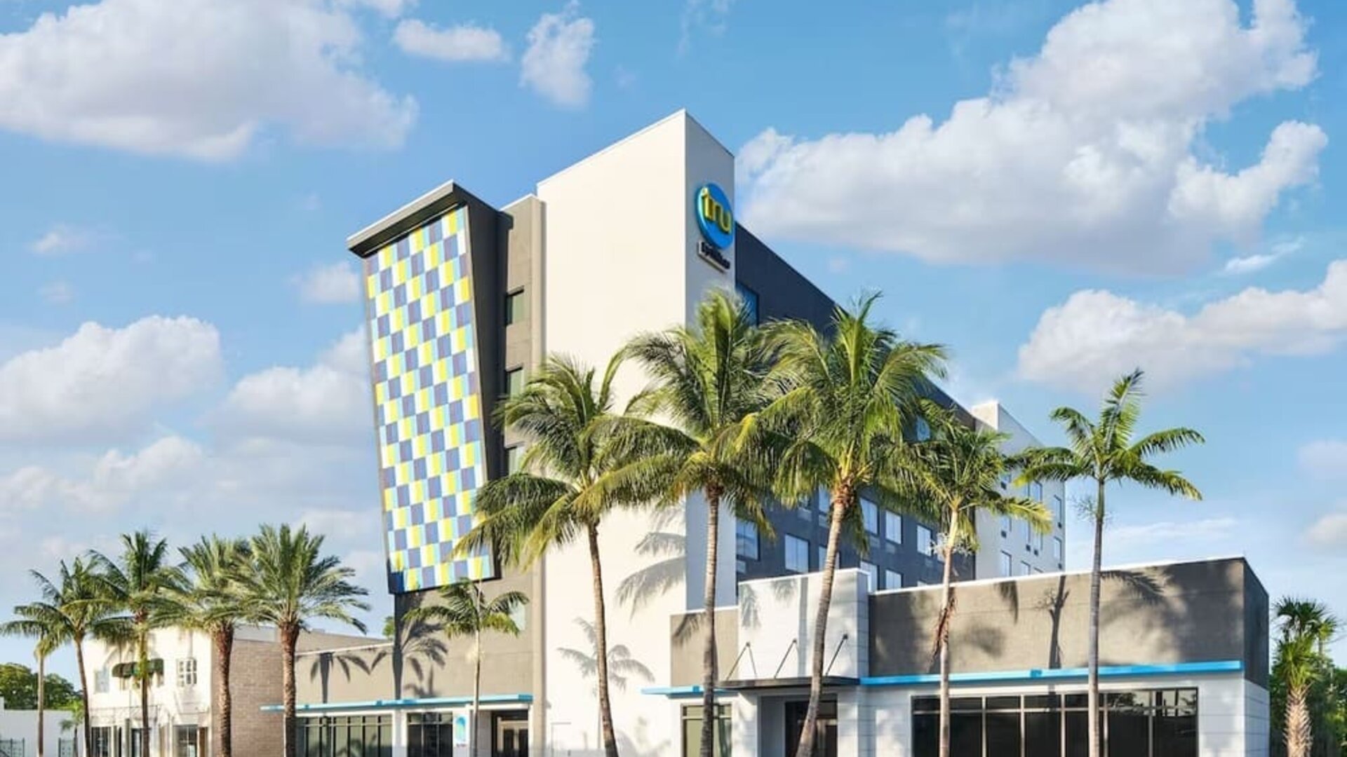 Hotel exterior at Tru By Hilton Ft. Lauderdale Airport.