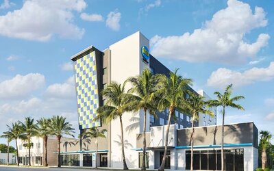 Hotel exterior at Tru By Hilton Ft. Lauderdale Airport.