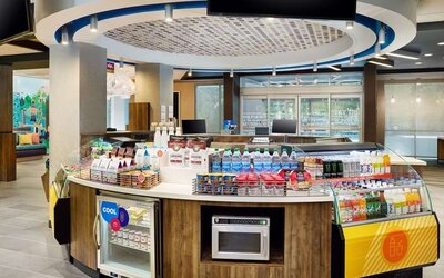 Snack bar at Tru By Hilton Atlanta Northlake Parkway.