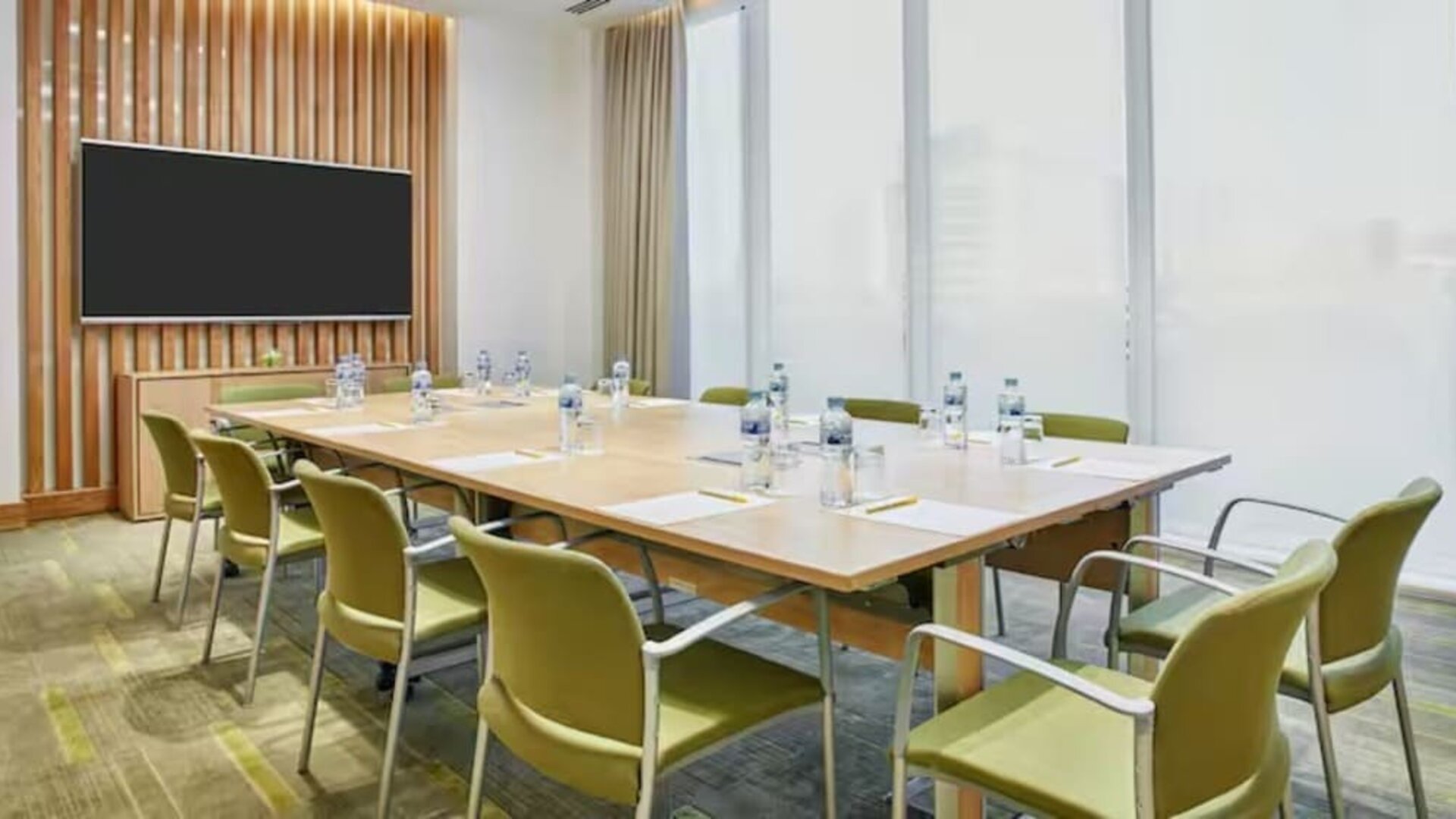 Meeting room at Hilton Garden Inn Bengaluru Whitefield.