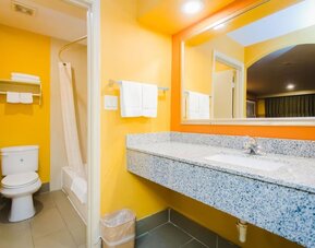 Day use room at Express Inn Gulf Bank.