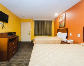 Day use room at Express Inn Gulf Bank.