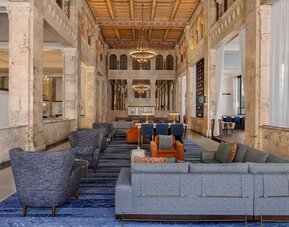 Lounge and coworking space at Courtyard San Diego Downtown.