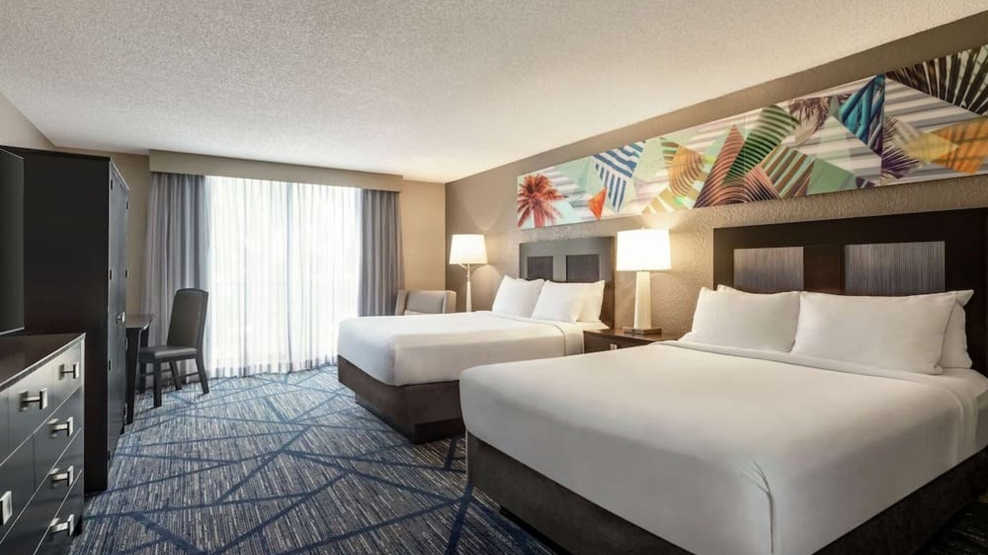Day use twin room with work desk at Embassy Suites By Hilton Miami - International Airport.