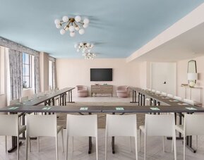 Professional meeting room at The Goodtime Hotel.