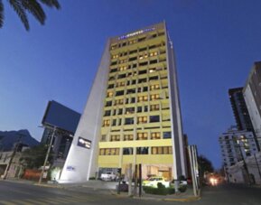 City Express Plus by Marriott Monterrey Galerías