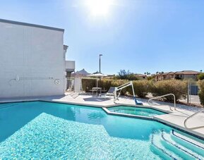 Refreshing outdoor pool at Spark By Hilton Fountain Hills Scottsdale.