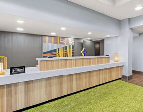 Reception desk at Spark By Hilton Fountain Hills Scottsdale.