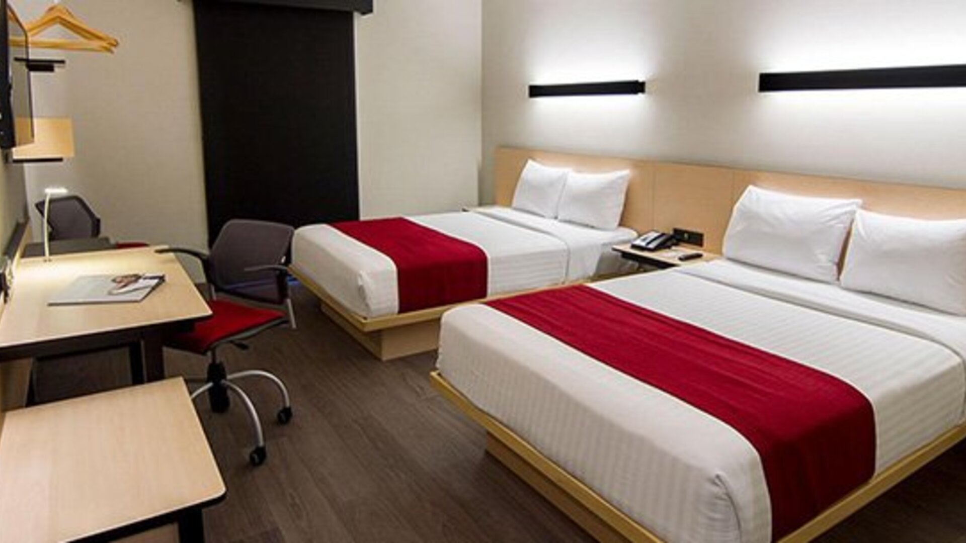 City Express Plus By Marriott Mundo E