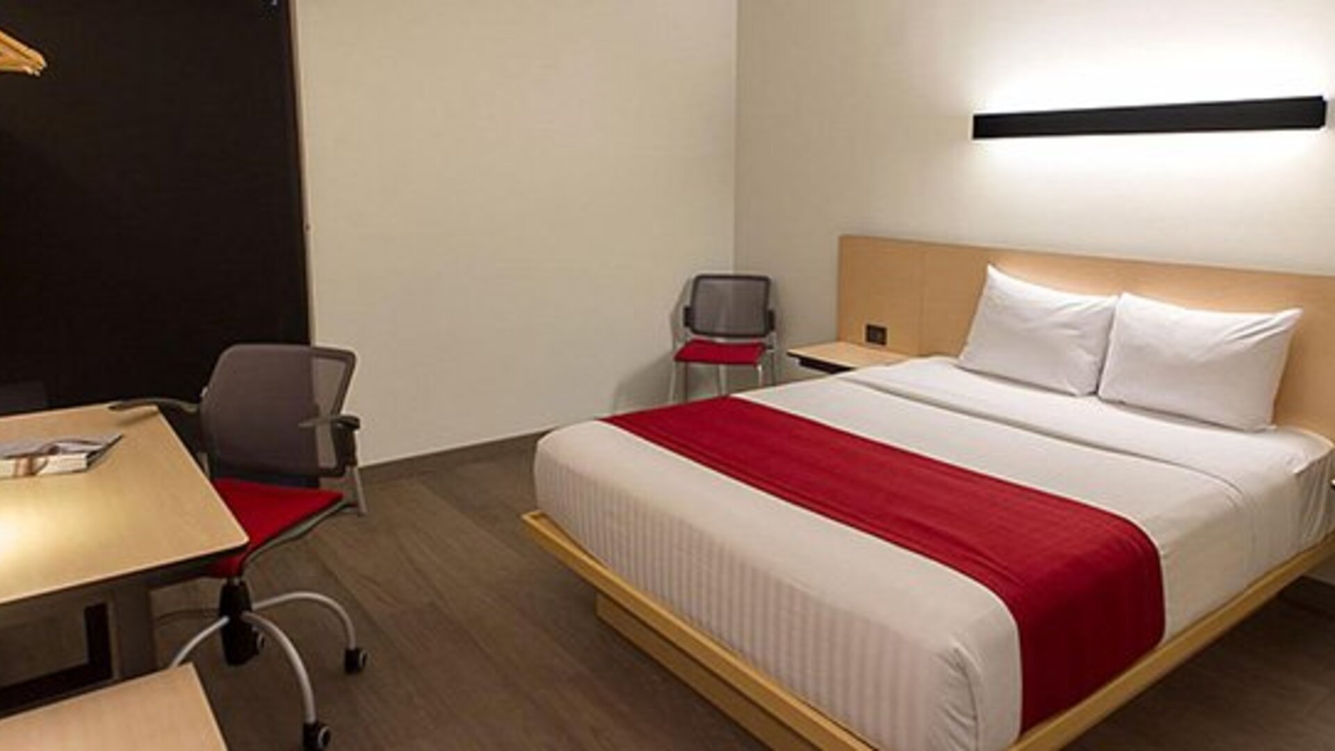 City Express Plus By Marriott Mundo E