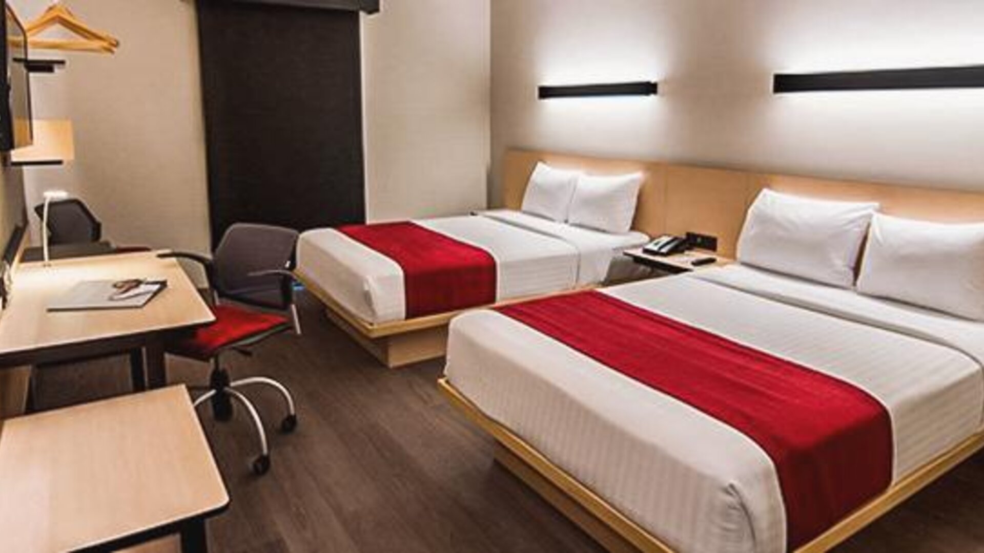 City Express Plus By Marriott Mundo E