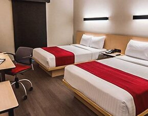 City Express Plus By Marriott Mundo E